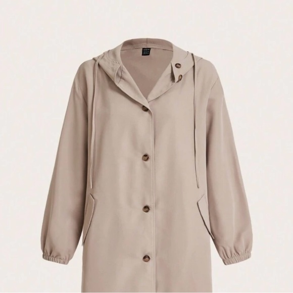 Stylish Tan Trench Coat!! - Picture 2 of 6